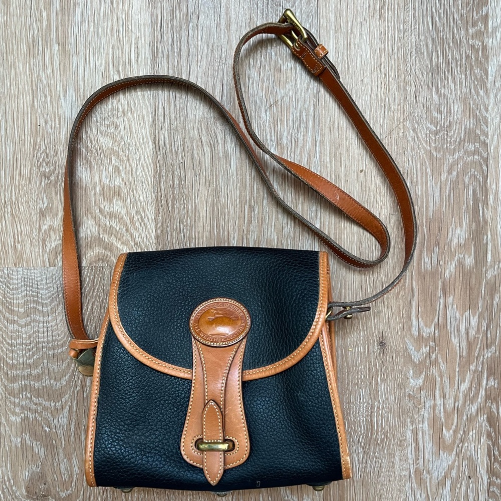 Vintage Dooney & Bourke Leather Crossbody Bag